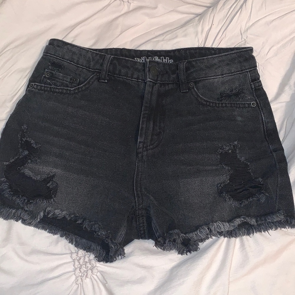Size 0 Wild Fable black jean shorts